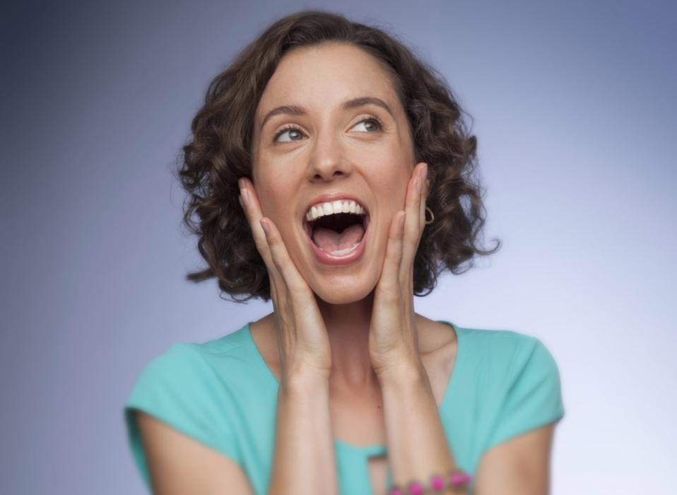 santa monica woman smiling after straightening teeth with braces